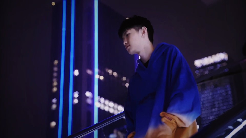 还为多名选