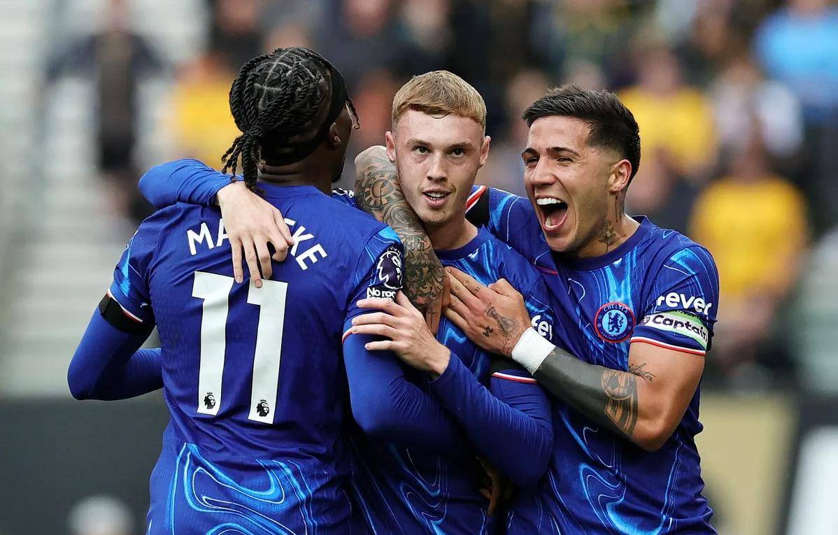 巴恩斯正在 巴恩斯正在