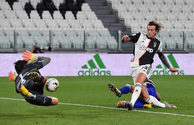 球队会在接 球队会在接